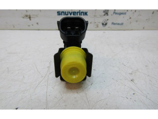 Vstřikovač 166008740R, 166004787R   Renault Captur    H4B-A400 