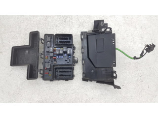 Блок предохранителей HG9T14D068, HG9T14D068BC   Ford Fusion II    