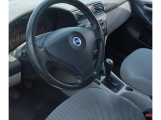  рейка  Колонка рулевая    Fiat Stilo  -  года