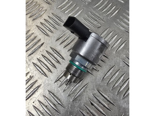 Vstřikovací lišta 04L130764C   Audi A5 8T 8F     