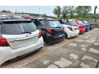 Блок управления 89661-0DF61   Toyota Yaris