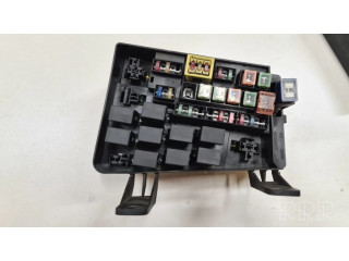 Блок предохранителей  98600, MR515572   Mitsubishi Space Star    