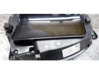 Дисплей    831080D010, 601157   Toyota Yaris Cross