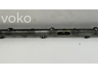Vstřikovací lišta 0445216002   BMW 5 E39  pro naftový motor 2.5  