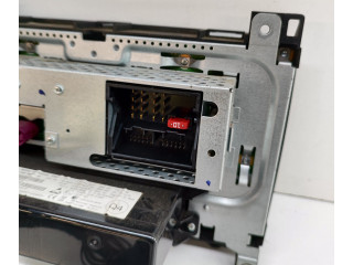 Радио/ проигрыватель CD/DVD / навигация    A9069005103   Mercedes-Benz Sprinter W906