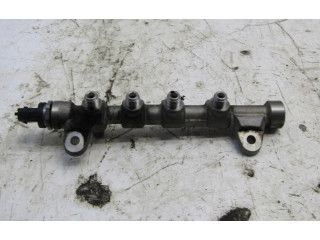 Топливная рампа 0445214254   Jeep Cherokee  