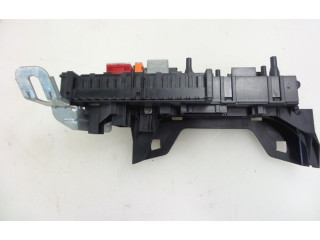   Pojistková skříňka 016706581, 016706581   Mercedes-Benz C W204 2011
