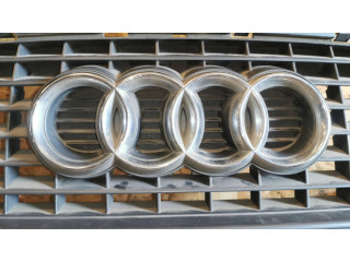 Передняя решётка Audi A3 S3 8P 2003-2012 года 8P4653037      