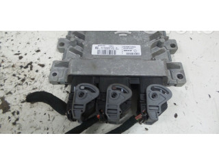 Řídící jednotka 8200672654, 8200788464   Dacia Sandero 2009