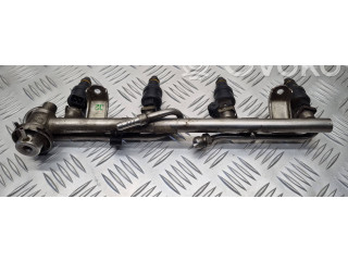 Vstřikovací lišta 058133551, 280150447   Audi A6 S6 C5 4B    AEB 