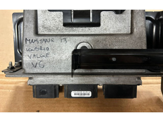 Блок управления двигателя 6MXLDMAS00   Ford Mustang V