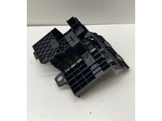 Блок предохранителей  6822560, 190052961014   BMW 5 G30 G31    