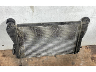 Интеркулер  1k0145803e   Volkswagen Golf Plus 