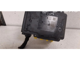 Jednotka ABS 13379599, 13384014   Opel Zafira C 2012
