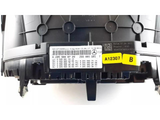 Přístrojová deska  Mercedes-Benz C W205 2017 A2059008729, A2059014414  