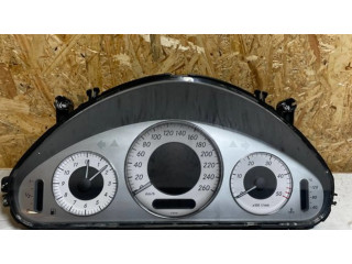 Přístrojová deska  Mercedes-Benz E W211 2004 A2115400547, 110080284017  