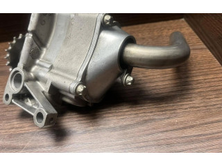 Масляный насос  OM 646.982 6111810201, 6111810201  Mercedes-Benz Vito Viano W639 