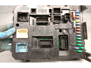 Pojistková skříňka Řídící jednotka BSM 281197595, JOHSONCONTROLS   Peugeot 308 2013