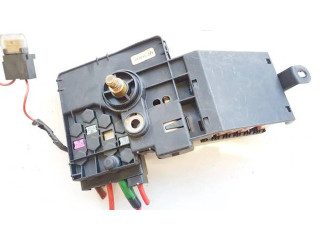   Pojistková skříňka A2115460841, 0-1394837-1   Mercedes-Benz E W211 2003