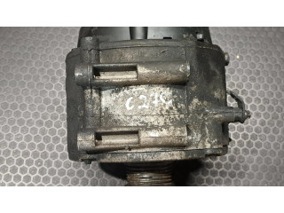 Генератор A0001502550, 10480408   Mercedes-Benz C W203 2.2     