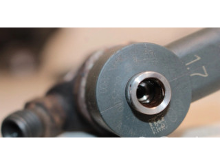 Vstřikovač 33800-2A800, 0445110411   Hyundai i40  pro naftový motor 1.7  Dyzelis