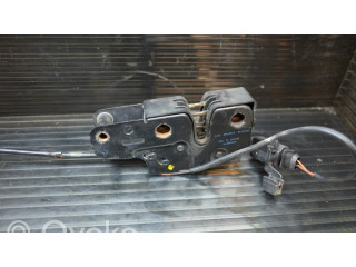 Замок капота 4L0823509   Audi Q7 4L