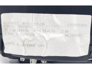 Přístrojová deska  Peugeot 607 2000 9629598280  