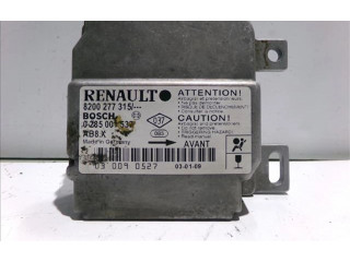 Блок подушек безопасности 0285001537   Renault Clio I