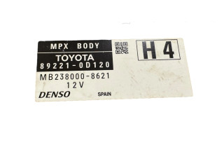   Pojistková skříňka 892210D120, MB2380008621   Toyota Yaris 2011