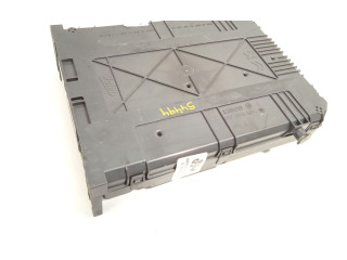 Vstřikovací lišta 9807532080, 1611785780   Peugeot 2008 I    HNZ 