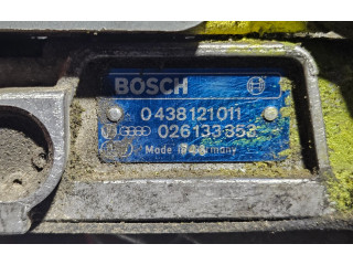 Vstřikovací lišta 0438121011, 026133853   Audi 80 90 B3     