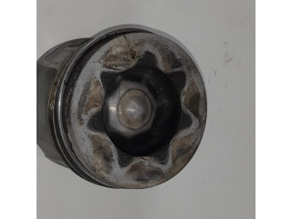 Píst 0841Y   BMW 5 F10 F11  pro naftový motor 5.0  
