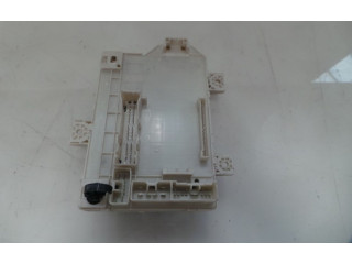 Блок предохранителей  MN108319, MN108319   Mitsubishi Colt    