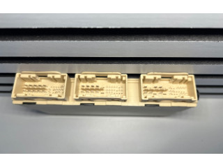 Píst A2059005122, A2059015402   Mercedes-Benz C W205     