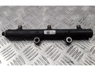 Vstřikovací lišta 4R8Q9C066AC, A2020001297   Peugeot 607  pro naftový motor 2.7 UHZ 