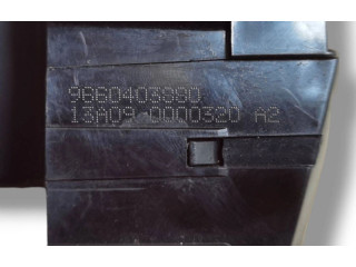 Zámek zadních dveří 9660403880   Peugeot 308 2009