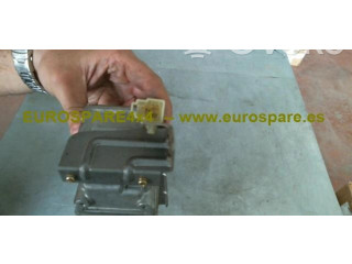   Pojistková skříňka MB863942   Mitsubishi Montero 1999