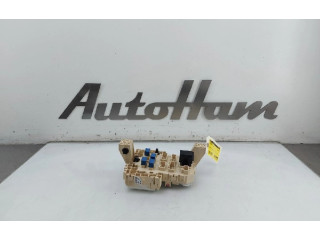   Pojistková skříňka 3677051K41, 3677051K40   Opel Agila B 2010