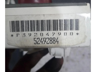 Блок управления климат-контролем P392047900   Renault Twingo I