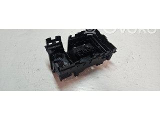   Pojistková skříňka 63513678   Chrysler Pacifica 2018