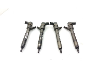 Комплект форсунок 044511011, 338002A800    Hyundai i40 для дизельного двигателя  1.7