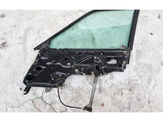 Передняя рамка дверного стекла    Audi 80 90 S2 B4