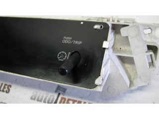 Дисплей    8395028110   Toyota Previa (XR30, XR40) II