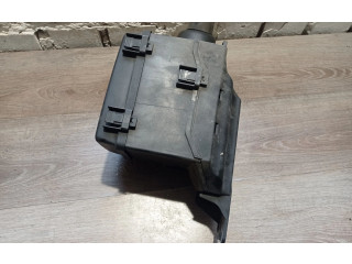   Pojistková skříňka 9452547, 9454160   Volvo S60 2004
