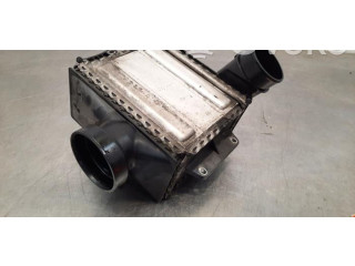 Интеркулер  A6510901800   Mercedes-Benz C W205 