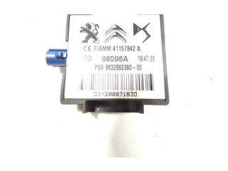 Блок управления 9832982380, 9832982380   Peugeot Rifter