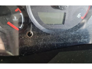 Přístrojová deska  Nissan Navara    