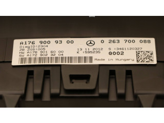 Přístrojová deska  Mercedes-Benz A W176 2015 A1769008303, 0263700242  