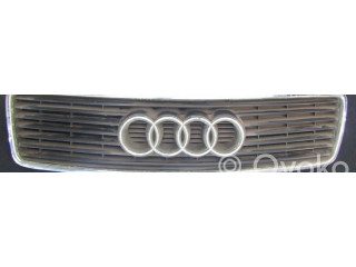 Передняя решётка Audi 100 S4 C4 1990-1995 года 4a0853651      