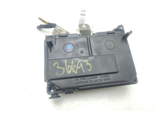   Pojistková skříňka 9656086180   Peugeot 207 CC 2004